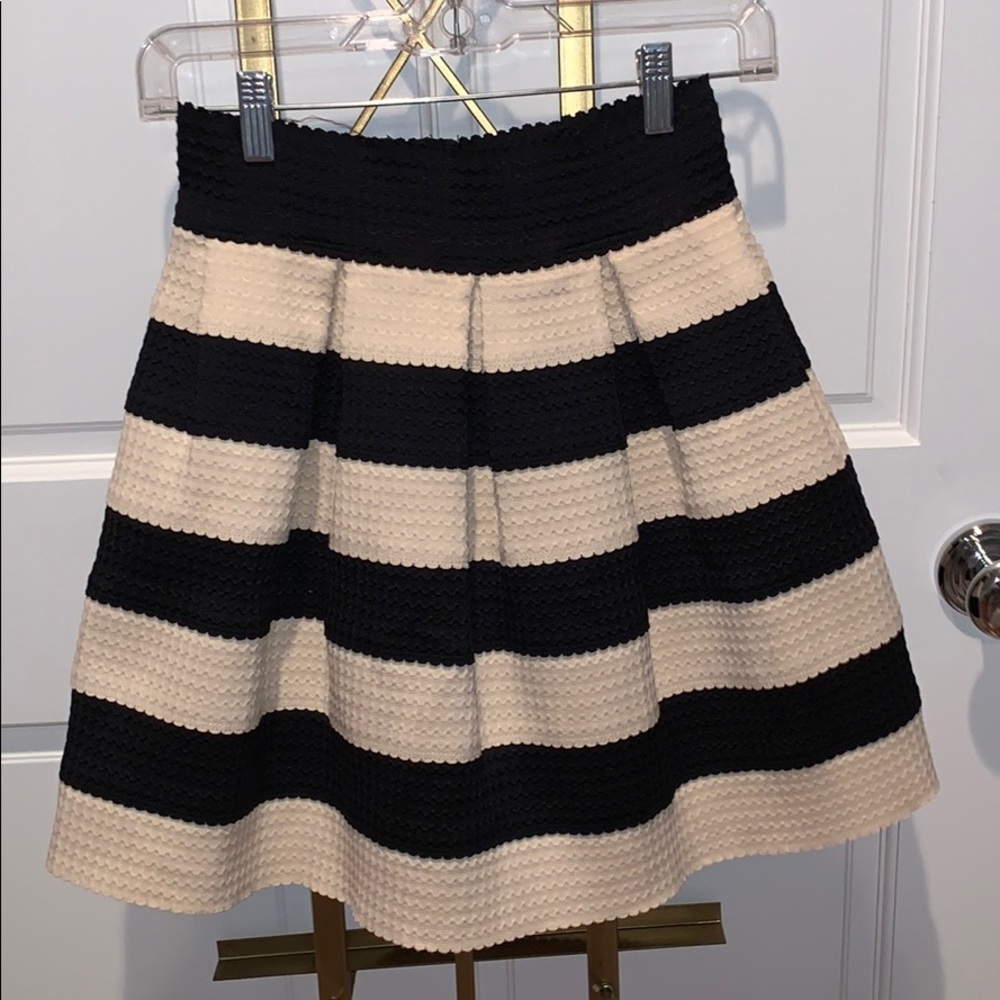 black and white stripe mini skirt